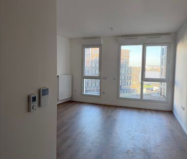 Location Appartement 1 pièce 30m² - Photo 4