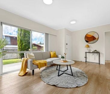 Freshly Refurbished 2Brm Unit Available - Photo 2