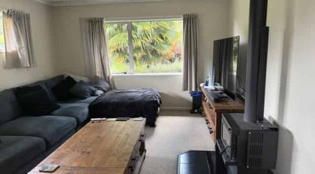 Great Family Home - Photo 3