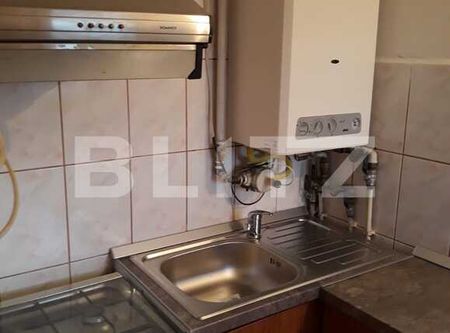 Garsoniera, 38 mp, balcon, zona strazii Horea - Fotografie 3