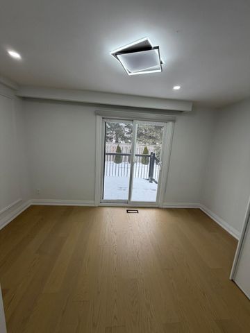 For Lease - 70 Moraine Hill Drive Unit# Main, Toronto, Ontario - Photo 2