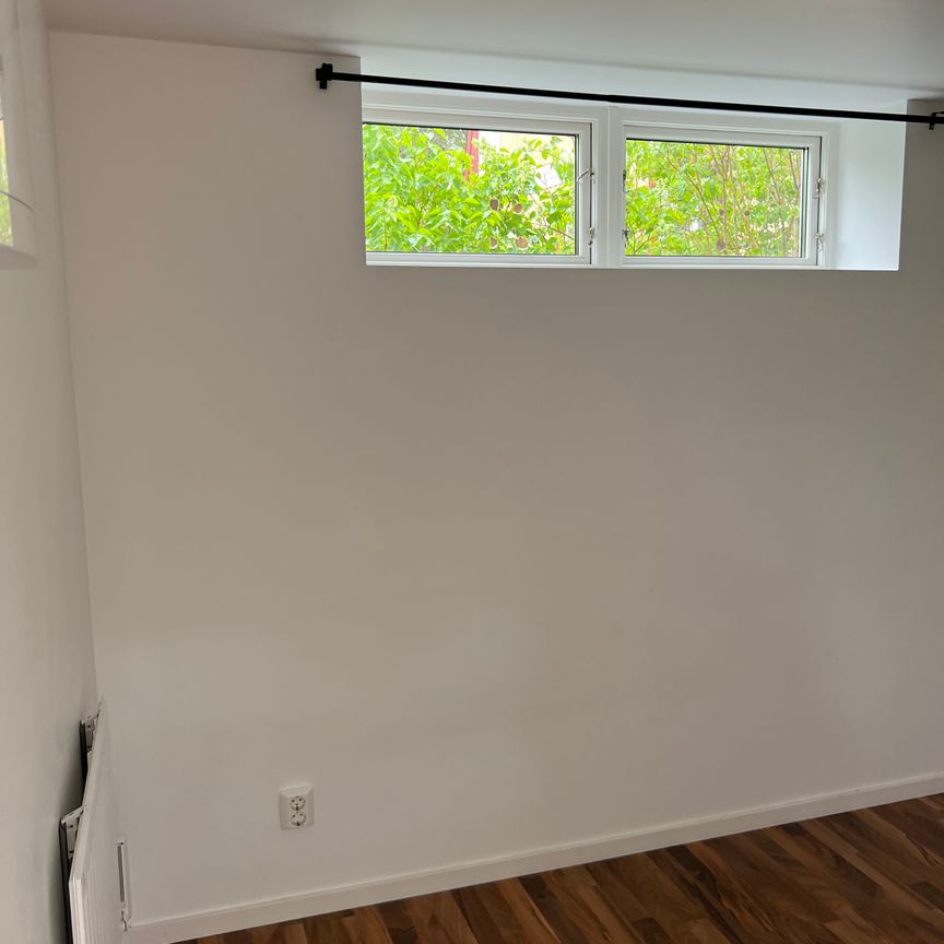 Flintvägen, Järfälla - Foto 1