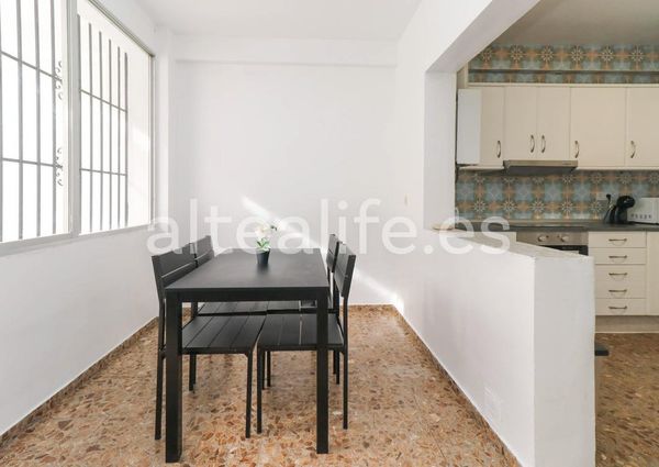 Avenida de la Nucía, Altea, Valencian Community 03590