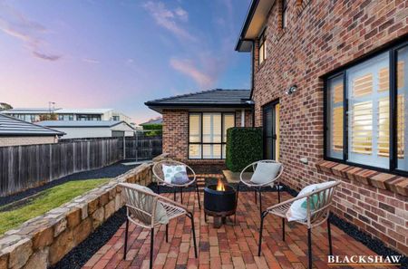 Beautiful Family home set in the popular family suburb of Casey - Photo 2
