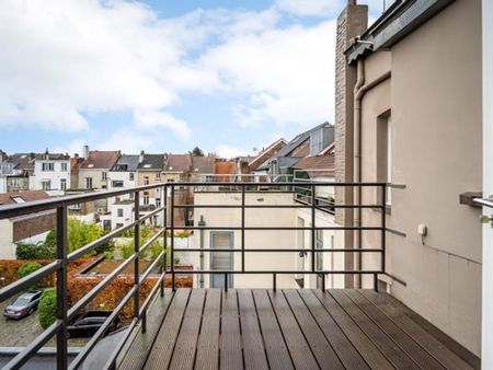 Appartement te huur - Foto 2