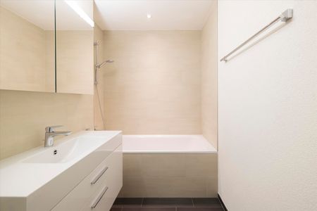 "Grosszügig, sonnig und nah am Walensee" - Foto 3