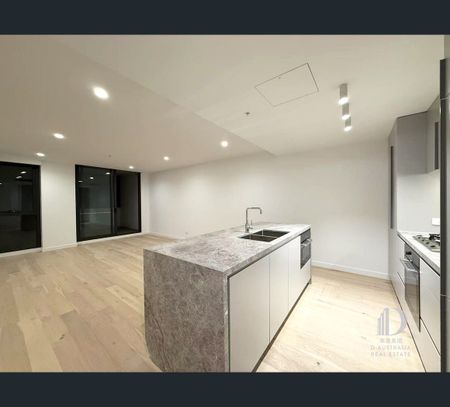 103/555 Burke Road, Camberwell, Vic 3124 - Photo 2