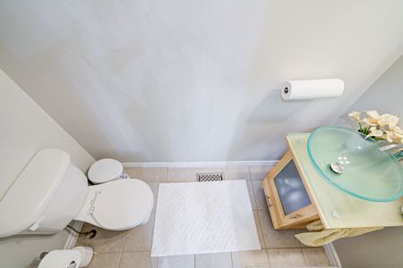 For Lease - 1184 Ashgrove Crescent, Oshawa, Ontario - Photo 4