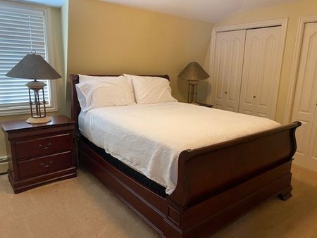 Executive House – West Kelowna - Photo 3