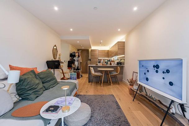 1 bedroom flat to rent - Photo 1