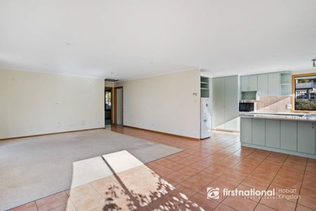 Prime Location Unit, Low Maintenance Living - Photo 4