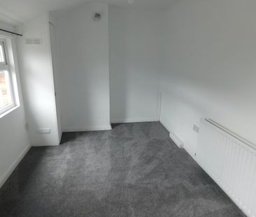 Durham Road, Birtley - Photo 2
