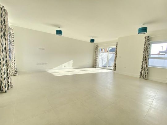 3 bedroom detached house to rent - Photo 1