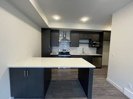 100 Walgrove Court Southeast, Calgary - Photo 2