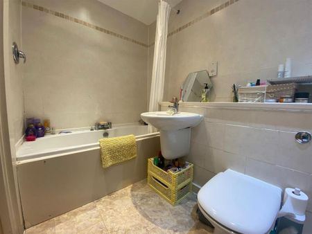 1 bedroom apartment to rent - Photo 4