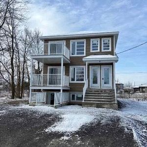 4 1/2 à louer Huntingdon - Photo 2