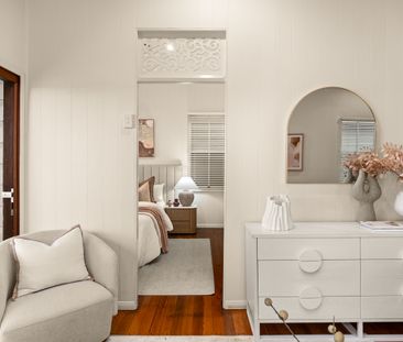 CLASSIC CHARM MEETS MODERN TOUCHES&mldr; - Photo 2