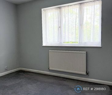 2 bedroom semi-detached house to rent - Photo 2