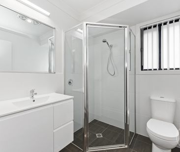 1 Doncaster Avenue, Port Macquarie NSW 2444 - House For Rent | Domain - Photo 5