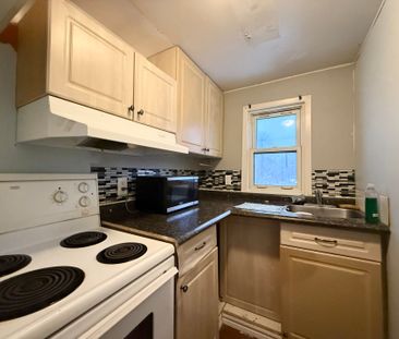 For Lease - 401 QUEENSTON Street Unit# UPPER, St. Catharines, Ontario - Photo 1