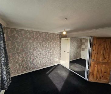 Vincent Court, Vincent Road, Lower Ely, Cardiff, CF5 - Photo 3