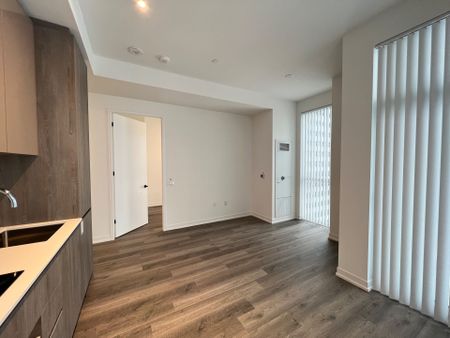 For Lease - 8 Interchange Way Unit# 3612, Vaughan, Ontario - Photo 2