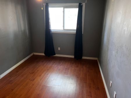 For Lease - 520 High Street Unit# 3, Orillia, Ontario - Photo 3