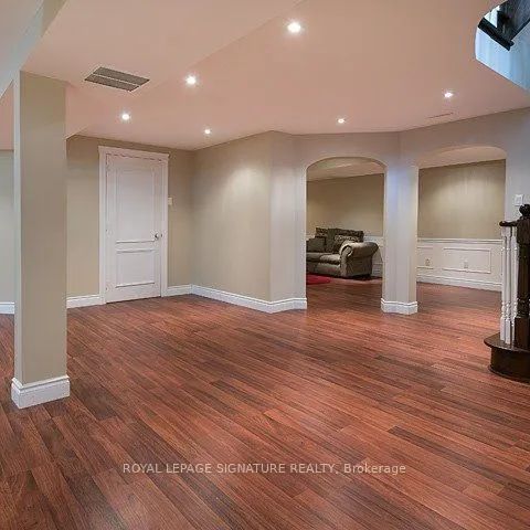 Detached Home For Lease | N9061837 - Photo 1