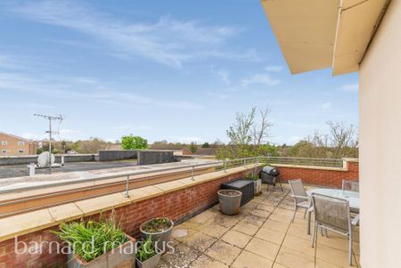 Woodcote Road, Wallington - Photo 2