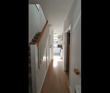 3 Bed Semi-Detached House, Wandle Court Gardens, CR0 - Photo 1