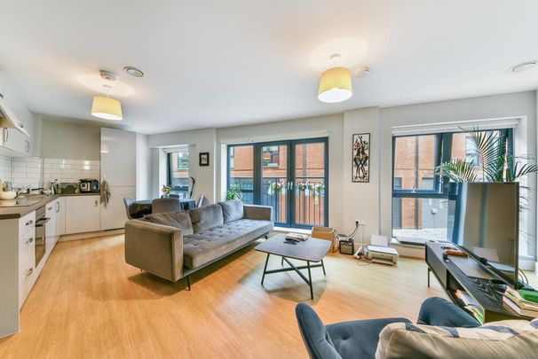 2 bedroom apartment to rent - Photo 1