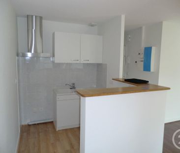 Location Appartement 3 pièces 55m² BRIVE LA GAILLARDE 19100 - Photo 3