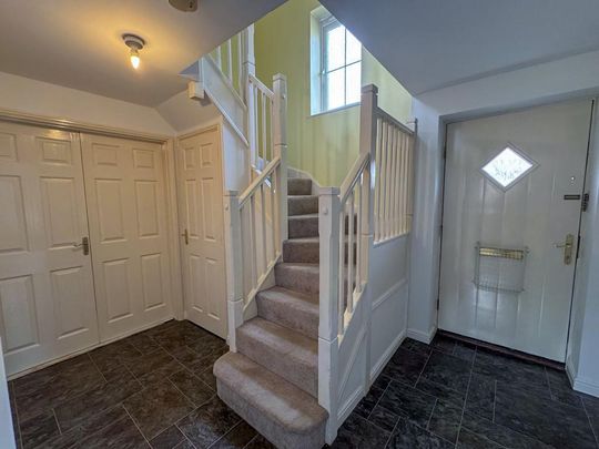 3 bedroom terraced house to rent - Photo 1