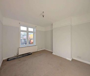 Sunbury Way, Hanworth, Feltham, TW13 - Photo 2