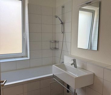 Frisch sanierte 4-Zimmerwohnung in Zürich Wiedikon zu vermieten - Foto 1