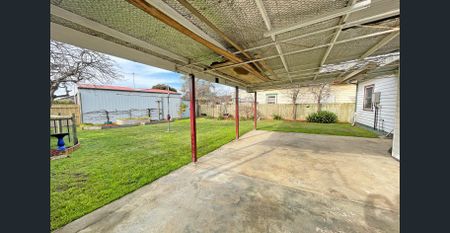 Great Location - Photo 5