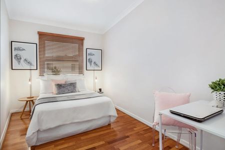 PRIVATE & QUIET CHIC APARTMENT - Photo 4