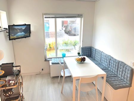 Kaprifolvägen, Steningehöjden - Foto 5