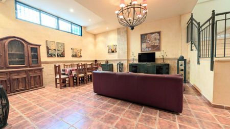 Luxury 3 room Detached House for rent in Santa Pola, Valencia - Photo 2