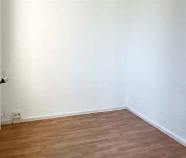 Helle 1-Raum-Wohnung mit moderner Einbauküche - Photo 5