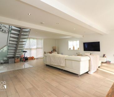 4 bedroom barn conversion to rent - Photo 3