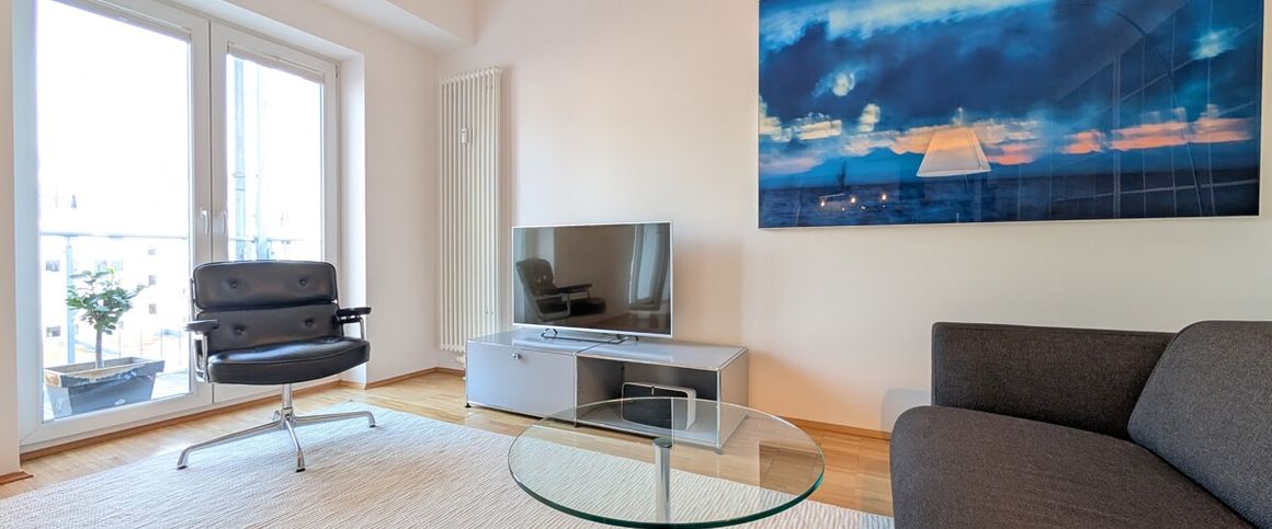 Pempelfort: Wunderbare Altbau-Wohnung mit Aufzug / Balkon - Foto 1