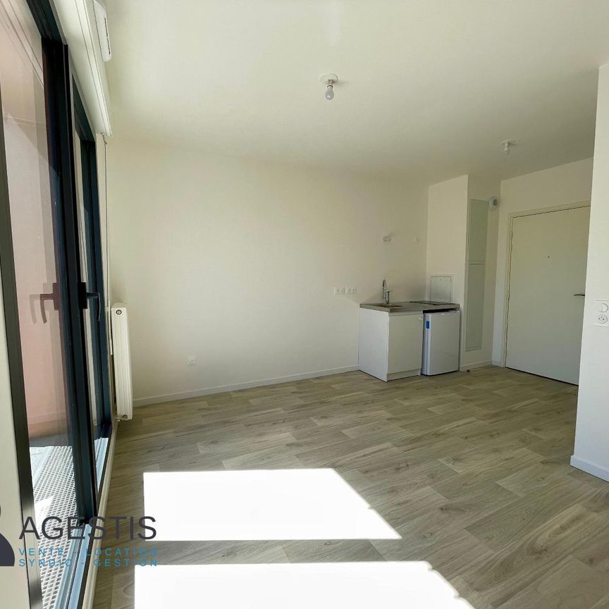 Location Appartement 1 pièce 28m² HARDRICOURT 78250 - Photo 1