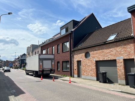 Centraal gelegen, gelijkvloers nieuwbouwappartement - Foto 2