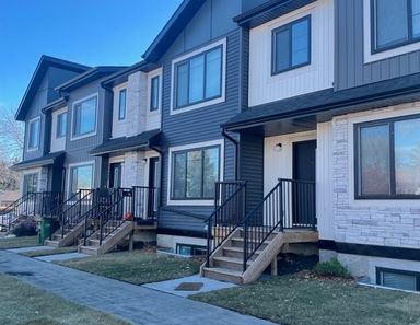 15205 103 Avenue Northwest | 15205 103 Avenue Northwest, Edmonton - Photo 1