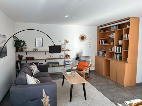 MAISON 6½ PIÈCES À VUISSENS (FR), MEUBLÉ, DURÉE DÉTERMINÉE - Foto 1