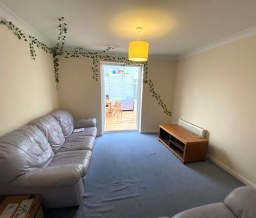 Tizzick Close, Norwich - Photo 2