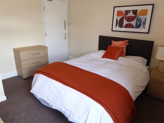 Popular Location - Photo 1
