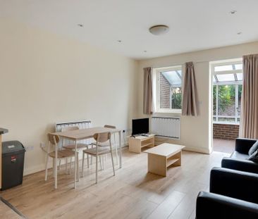 1 bedroom flat to rent - Photo 6