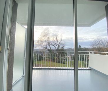 Location Appartement 5 pièces 130m² MONT ST AIGNAN 76130 - Photo 6